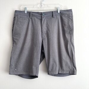 Linksoul Mens Gray Boardwalker Shorts Size 36 Stretch Outdoor Performance Golf